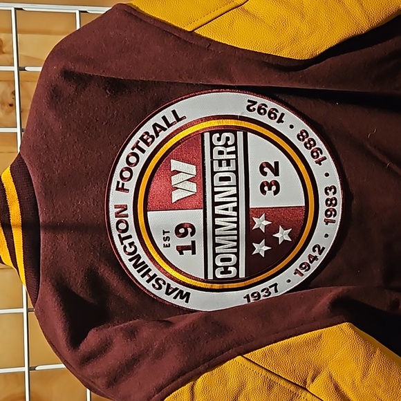 Commanders bomber jacket EUC XL - Picture 4 of 8